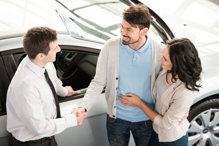 How Customer Relationship Management Software Helps Car Dealers