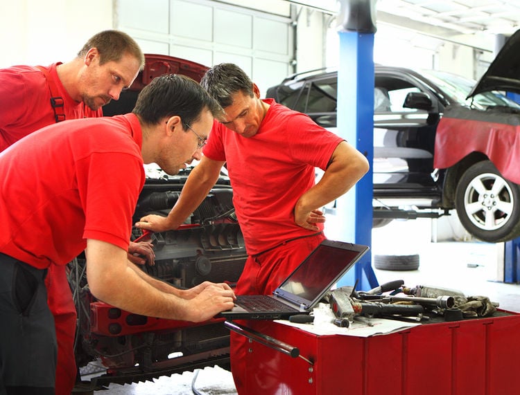 What Makes Business Management Software the Right Fix for Repair Shops?